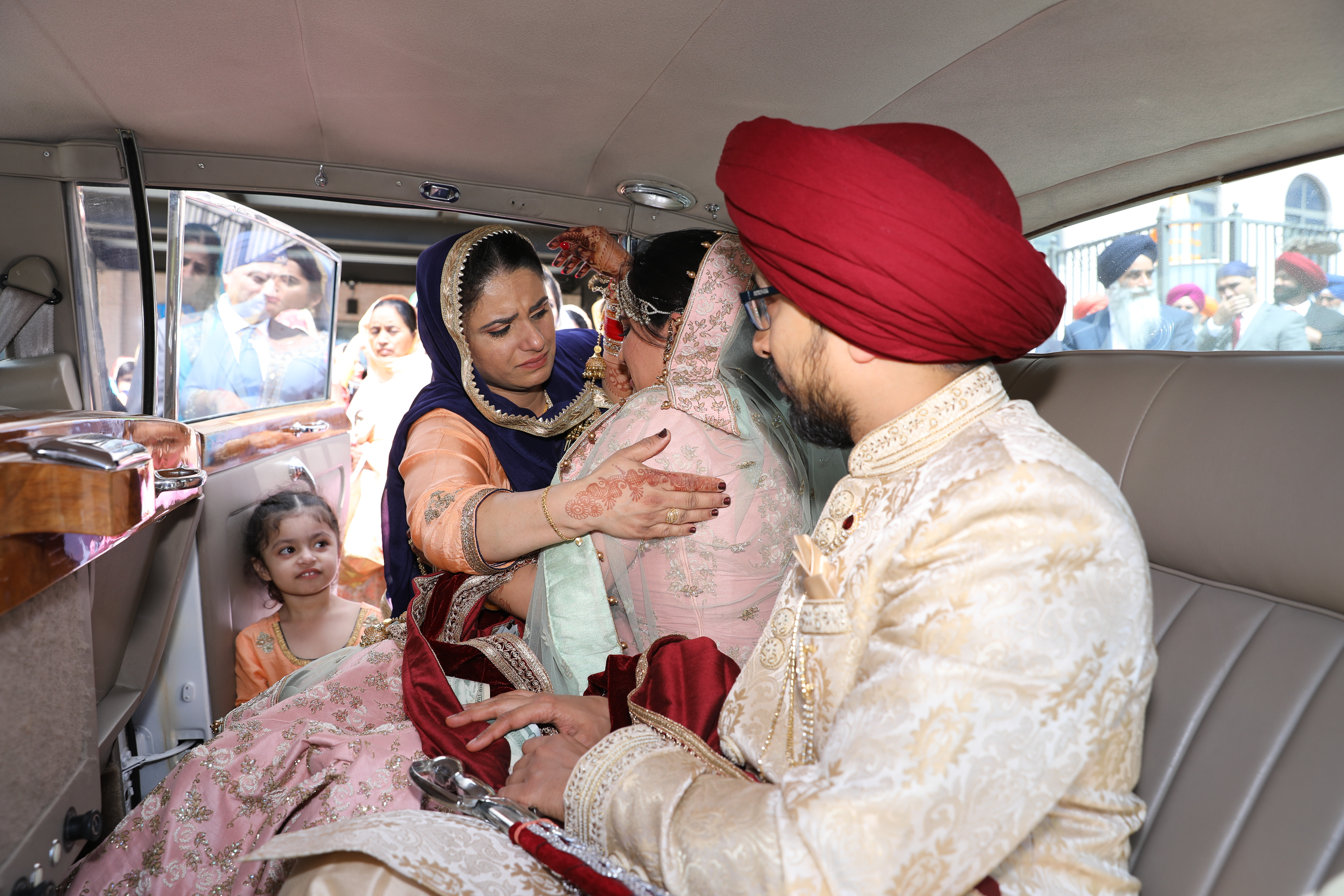 B+S WEDDING (700)