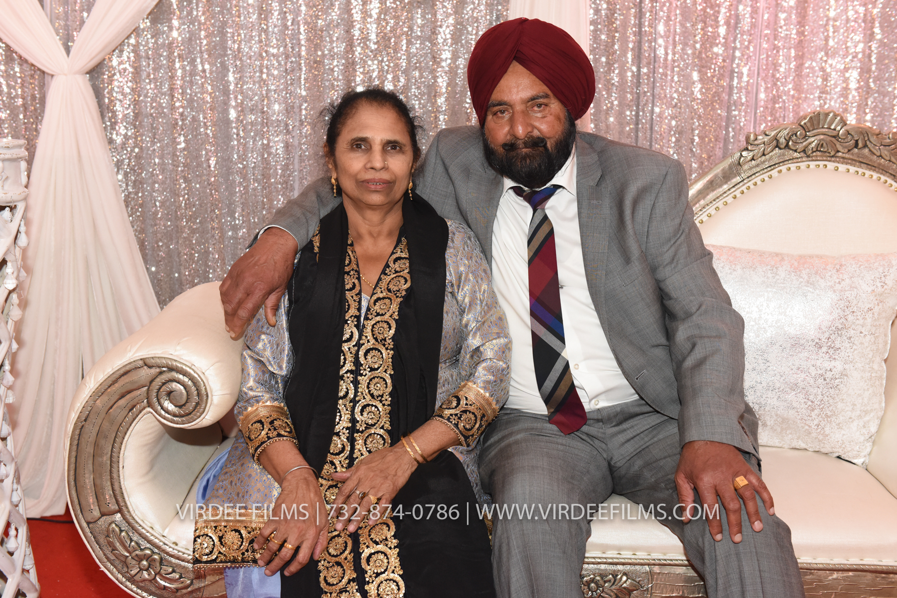 ZORA LOHRI (749)