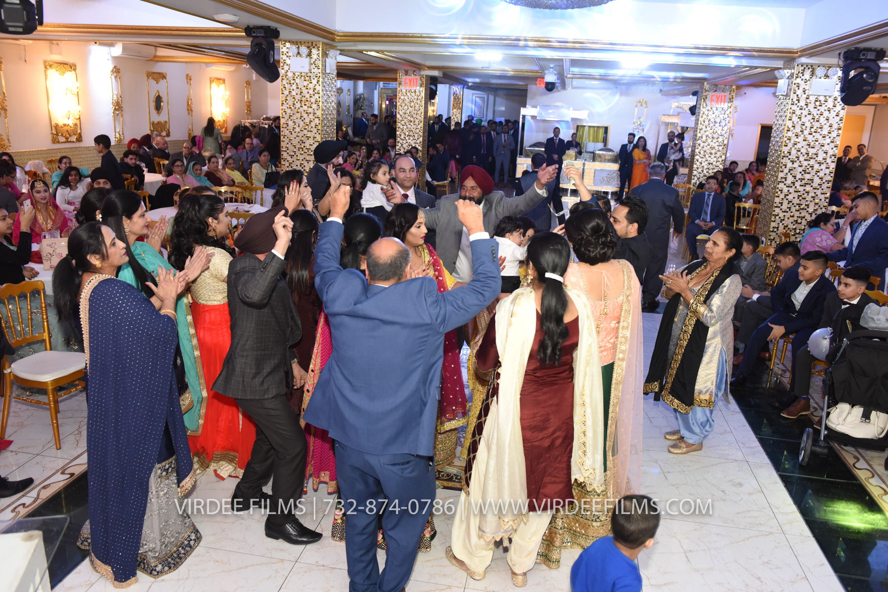 ZORA LOHRI (481)