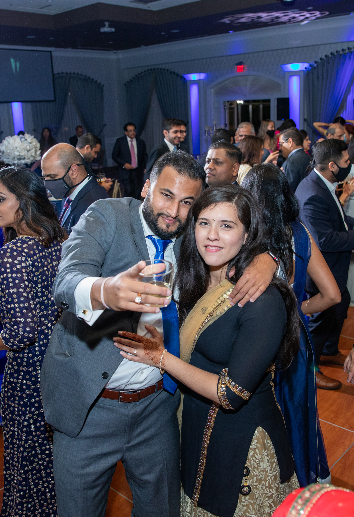 RECEPTION (584)