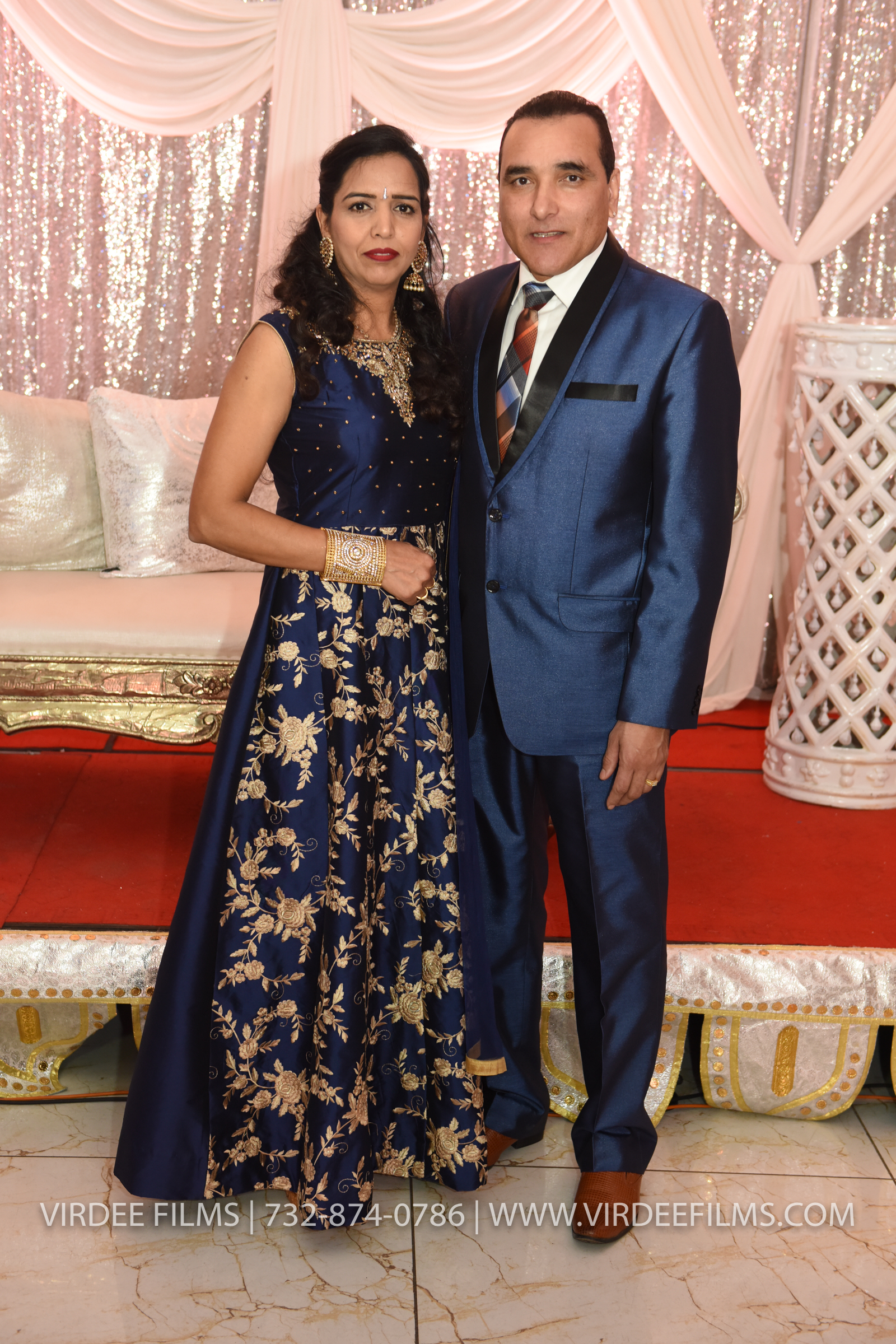 ZORA LOHRI (202)