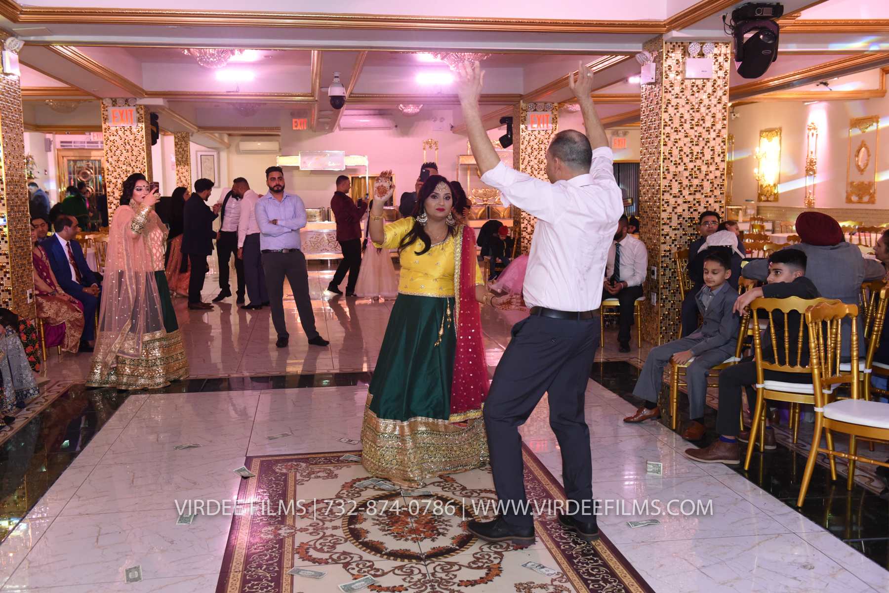 ZORA LOHRI (796)