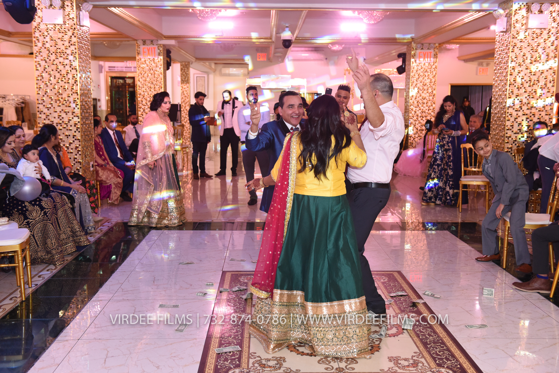 ZORA LOHRI (798)