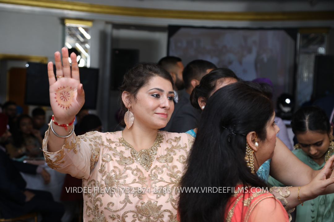 RECEPTION (604)