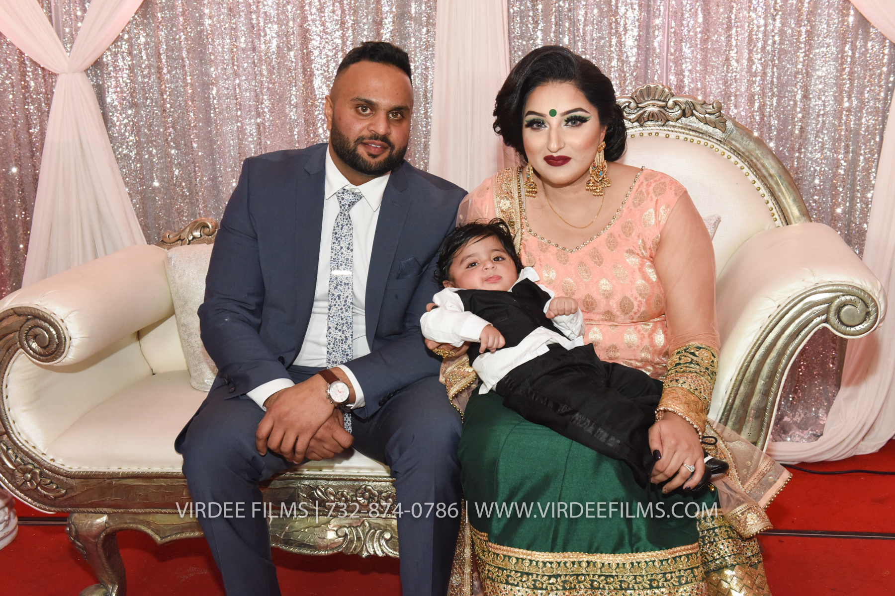 ZORA LOHRI (382)