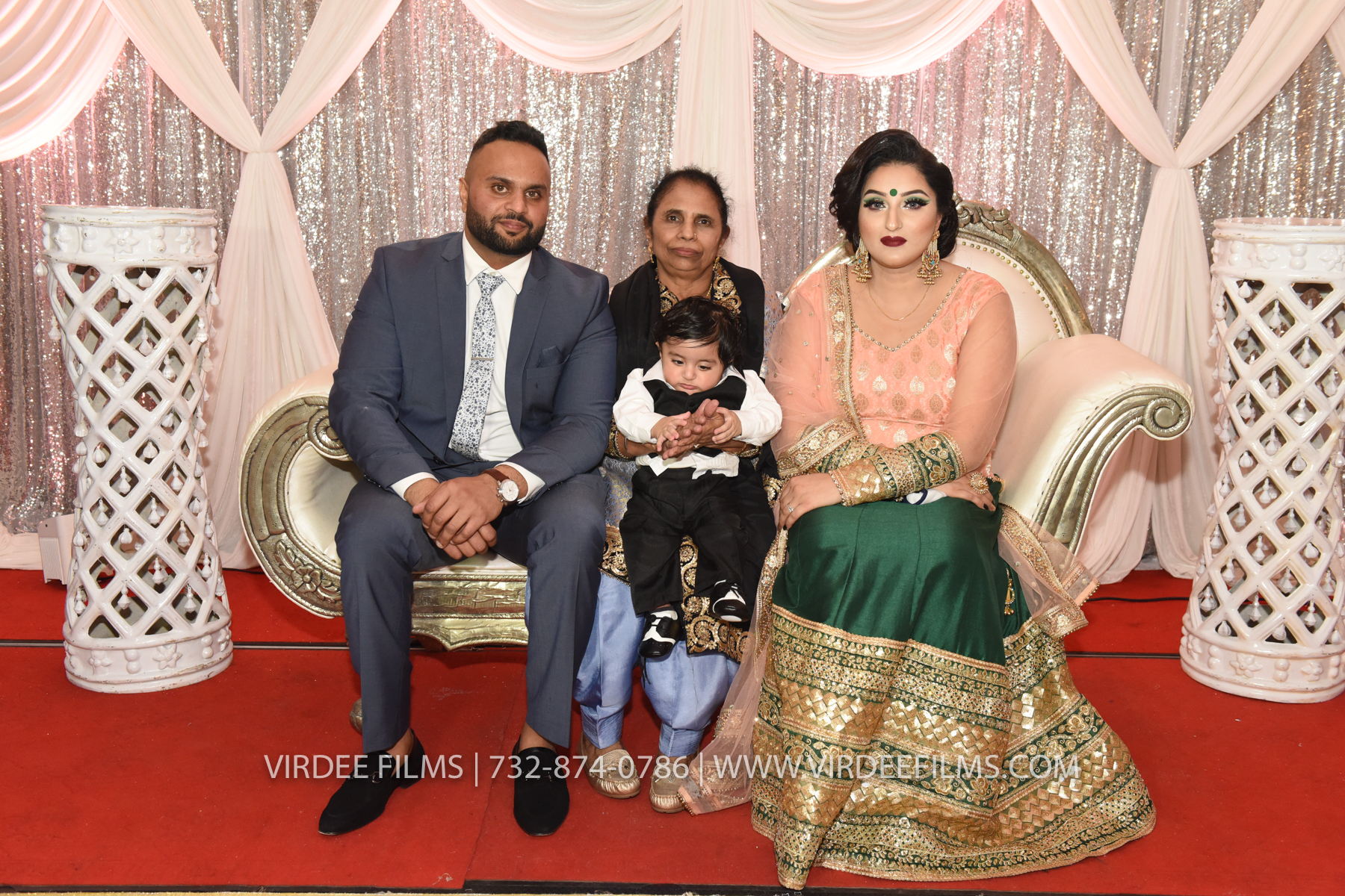 ZORA LOHRI (388)