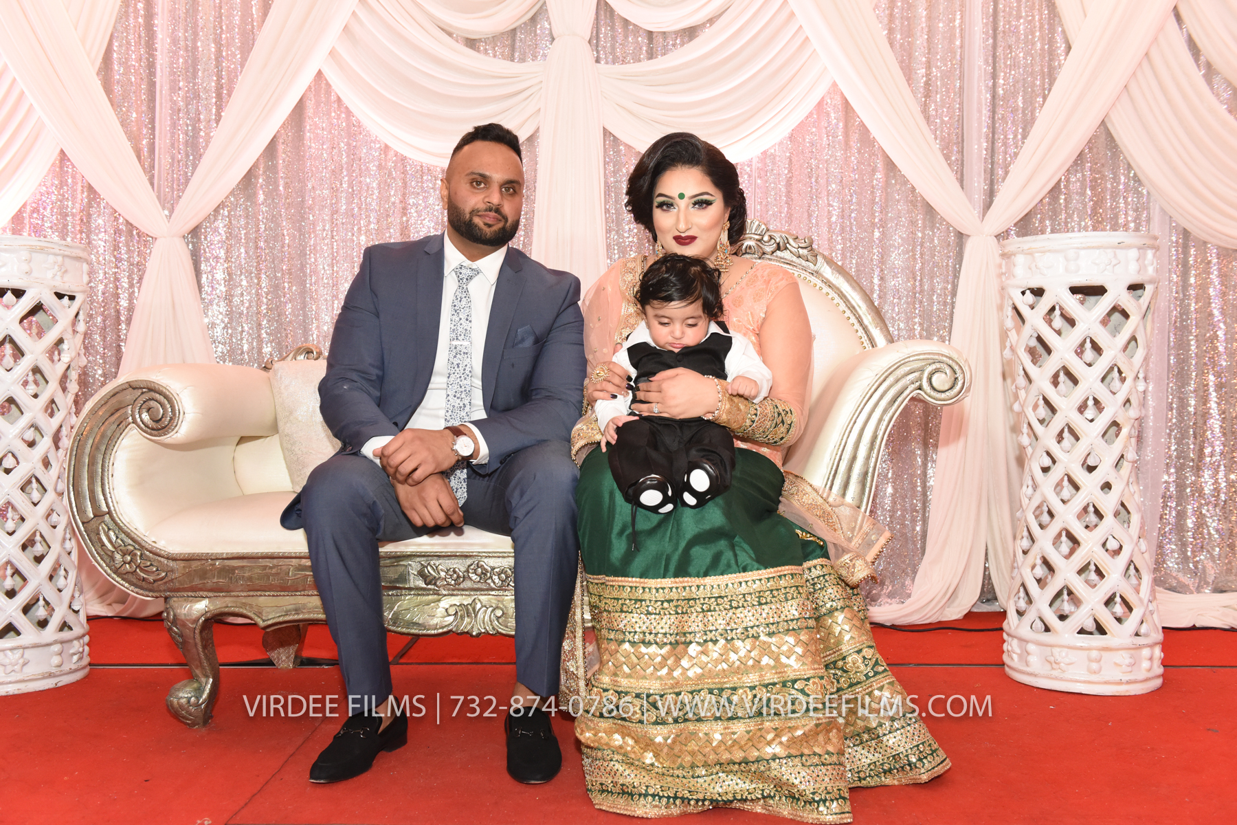 ZORA LOHRI (378)