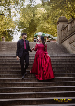Central Park Engagement Shoot | Bollywood Style Pre-Wedding Shoot