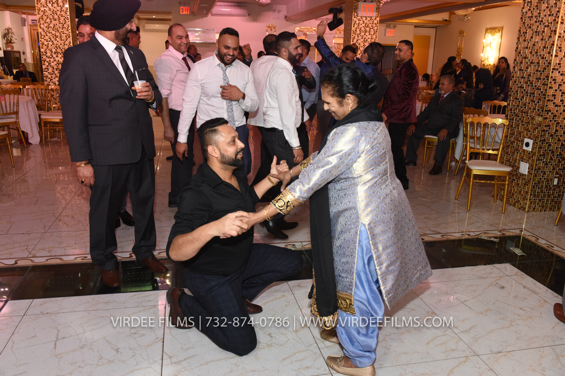 ZORA LOHRI (731)