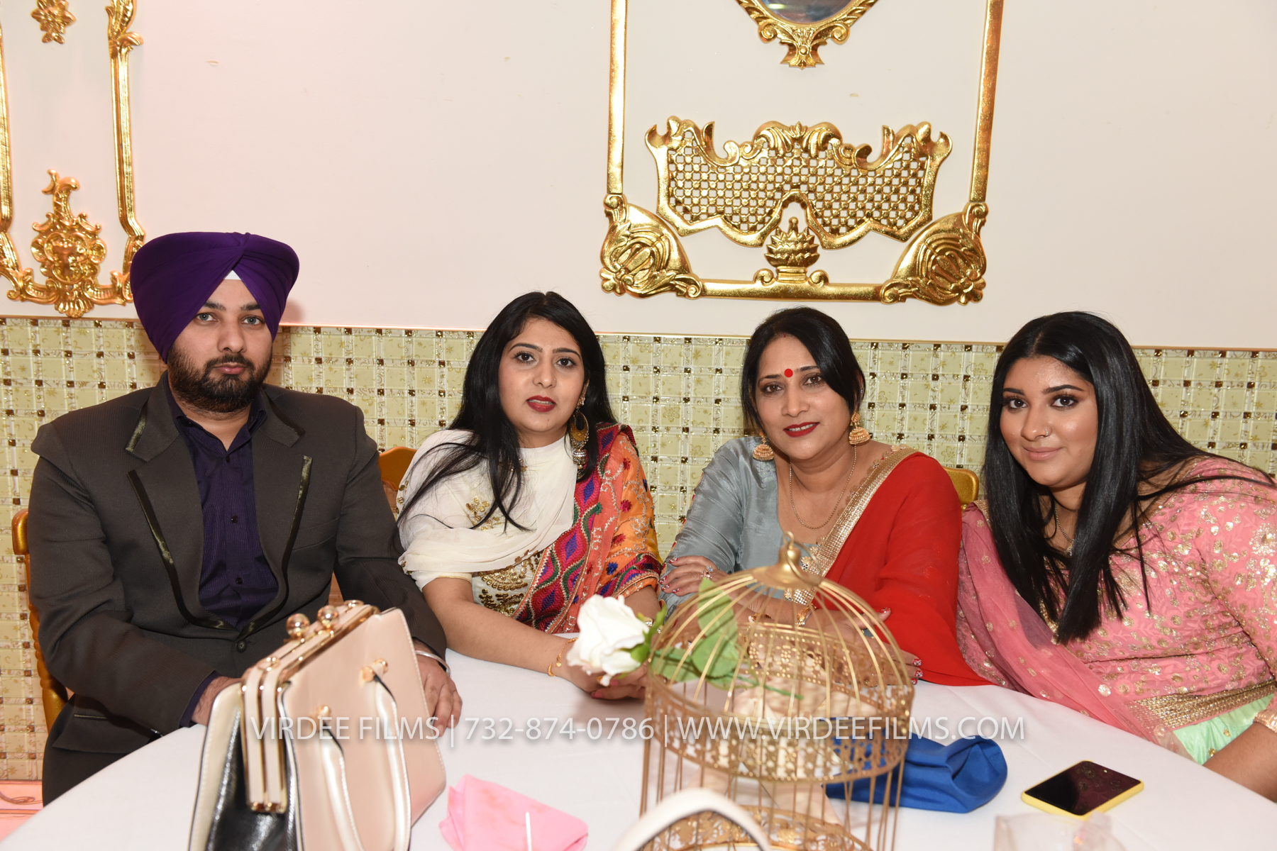 ZORA LOHRI (318)