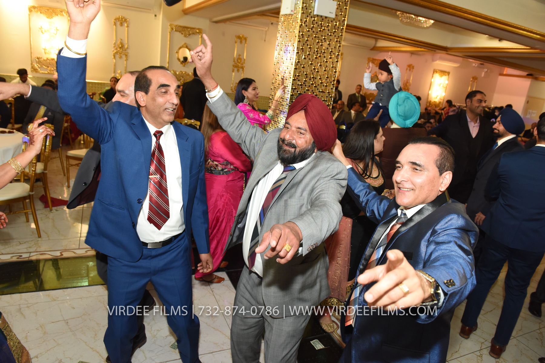 ZORA LOHRI (567)
