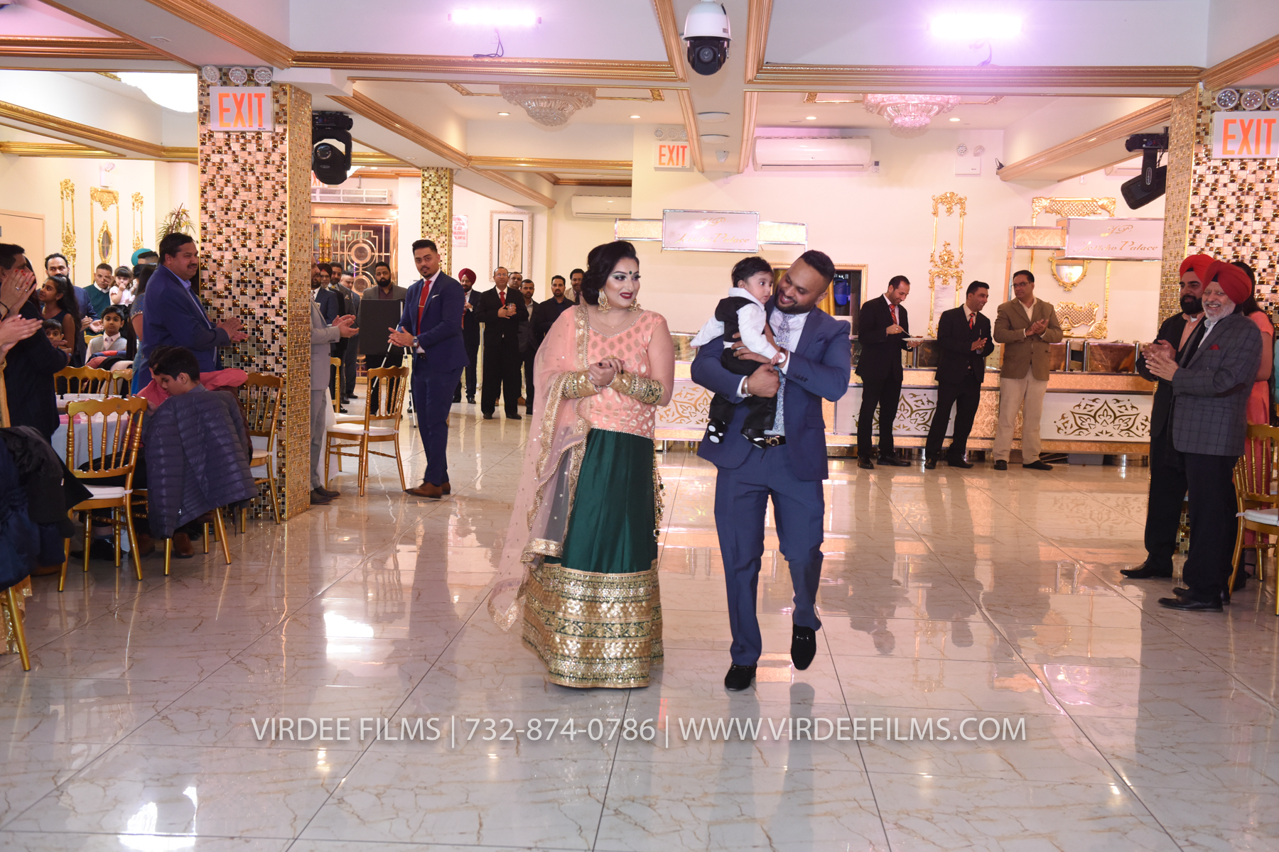 ZORA LOHRI (357)