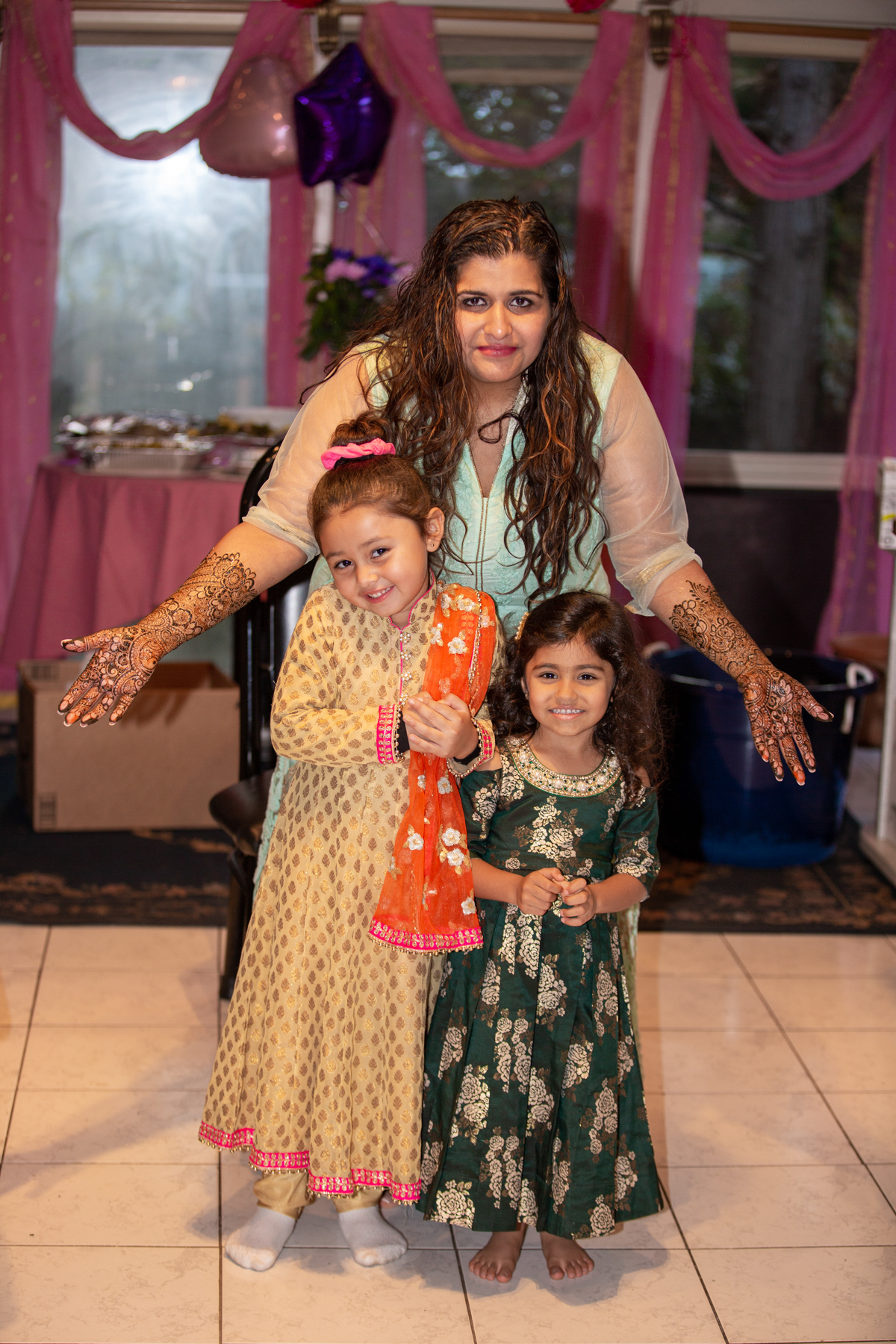 MEHNDI (175)