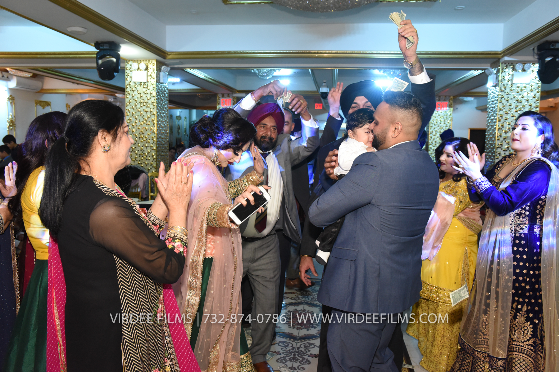 ZORA LOHRI (498)