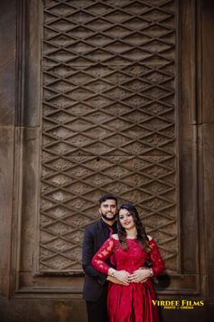 Central Park Engagement Shoot | Bollywood Style Pre-Wedding Shoot