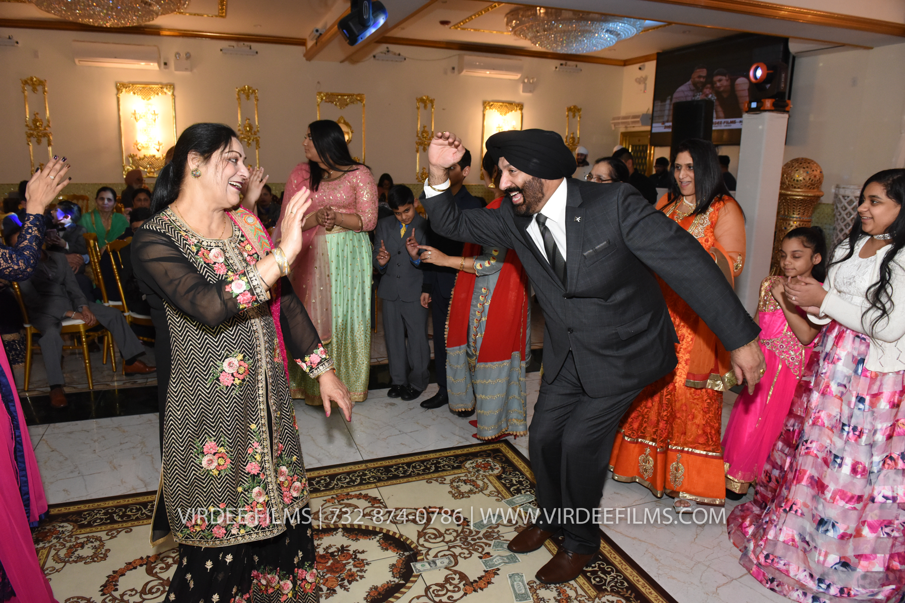 ZORA LOHRI (607)