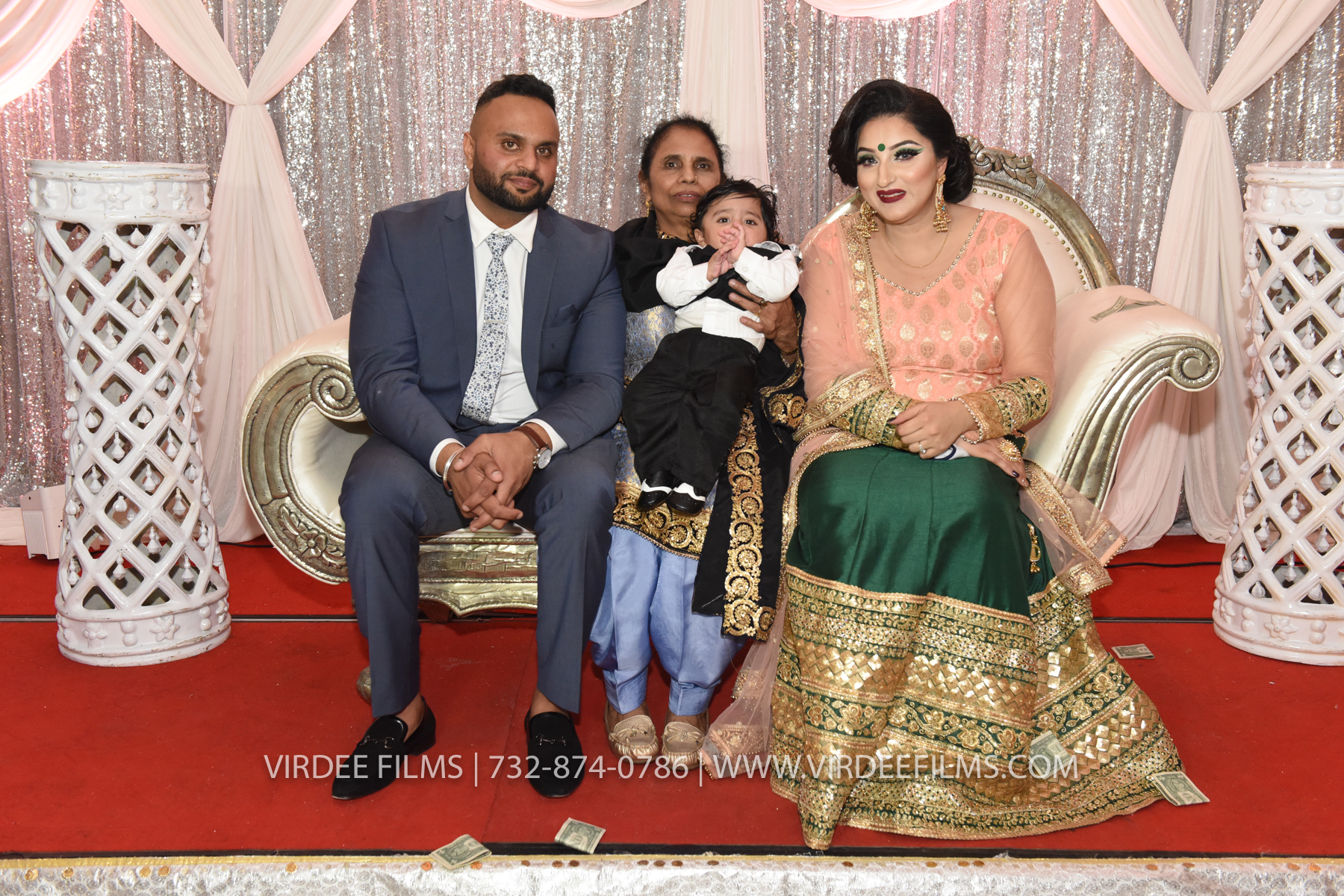 ZORA LOHRI (389)