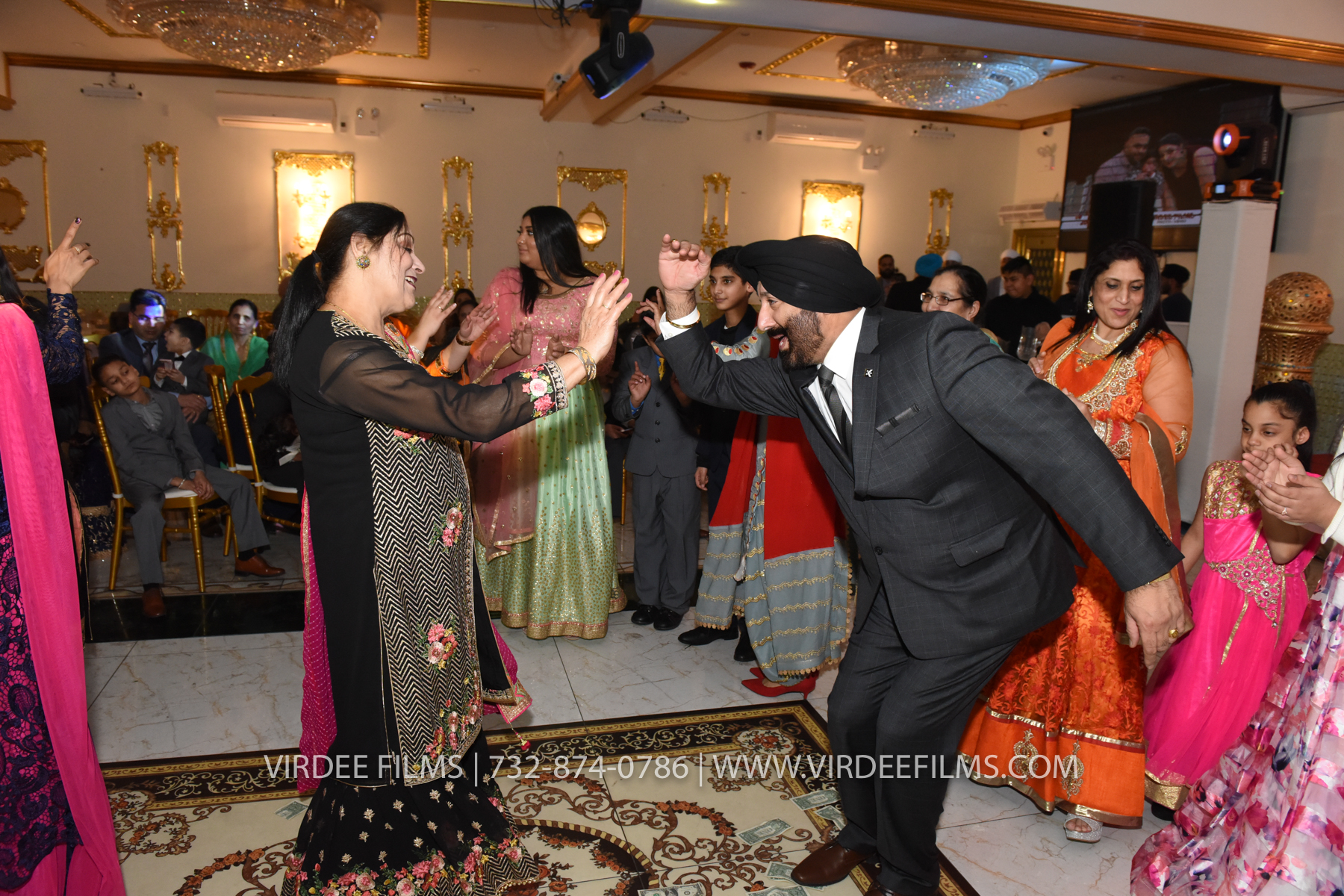 ZORA LOHRI (605)