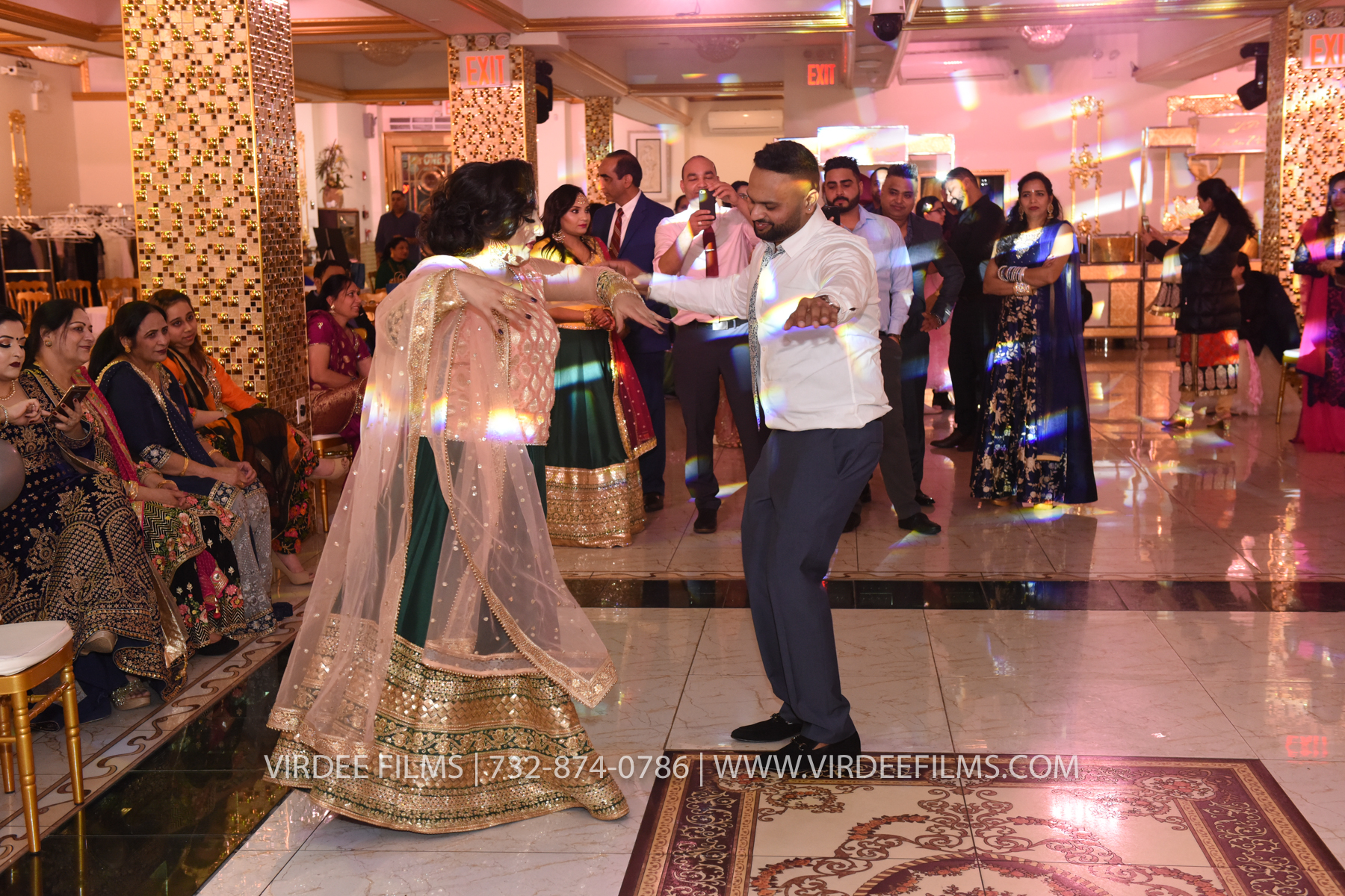 ZORA LOHRI (784)