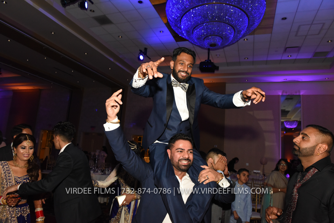 RECEPTION (1186)
