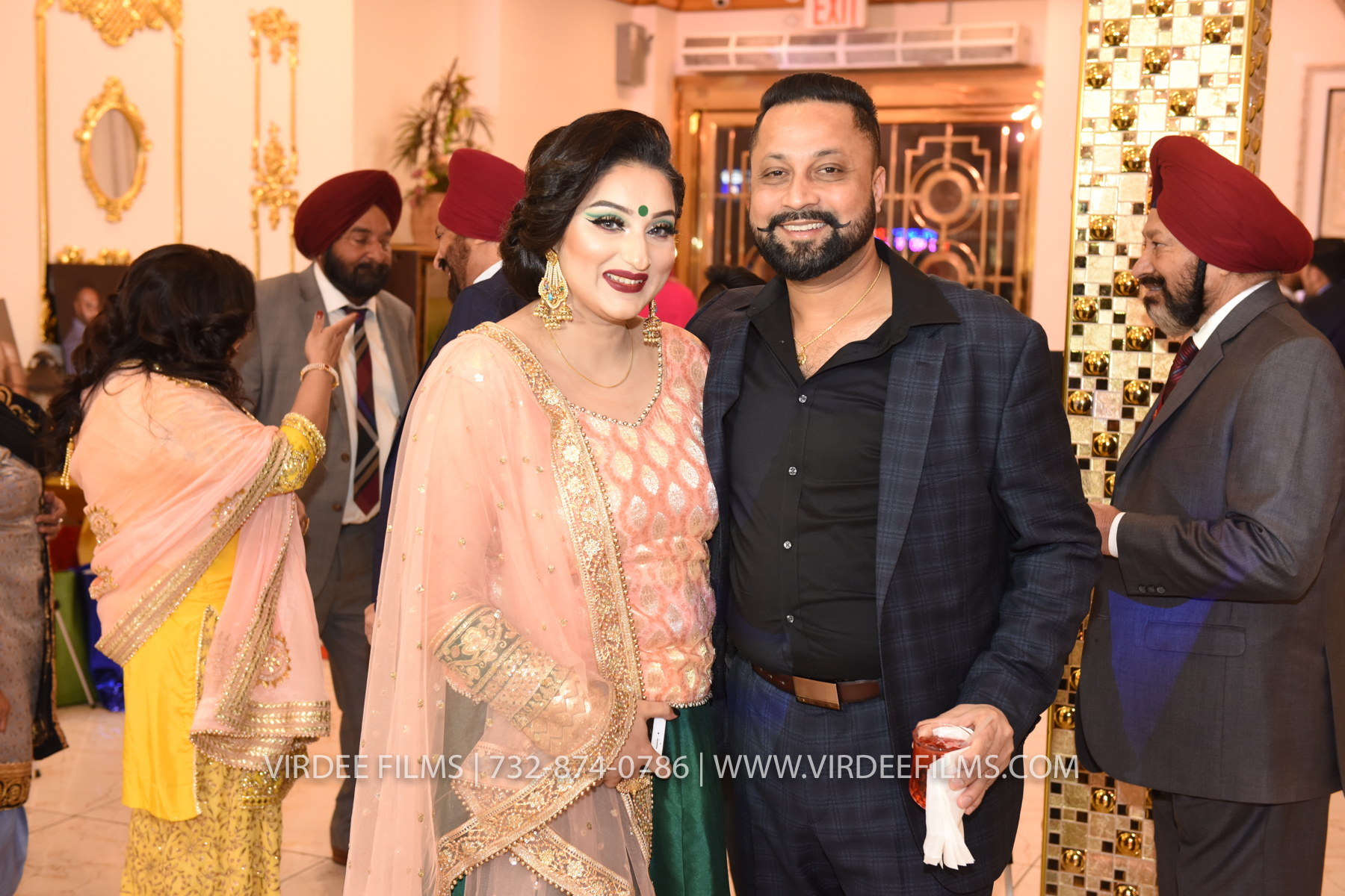 ZORA LOHRI (289)