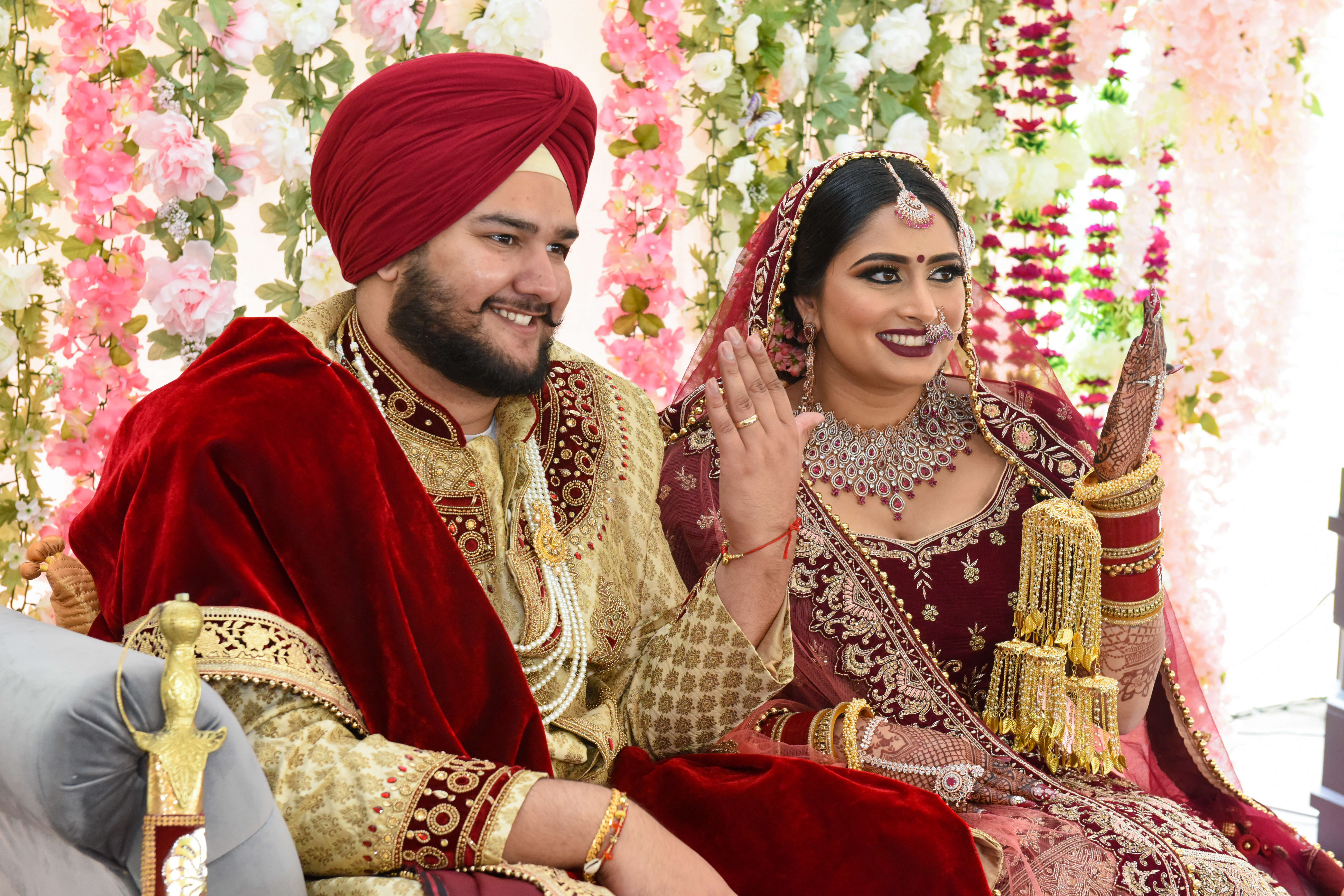 LOVE WEDDING (1003)