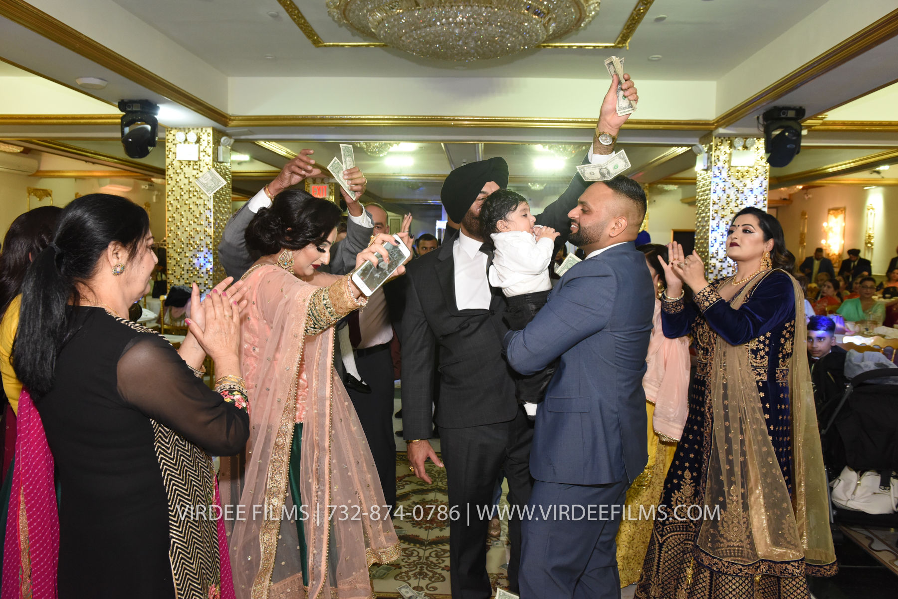 ZORA LOHRI (497)