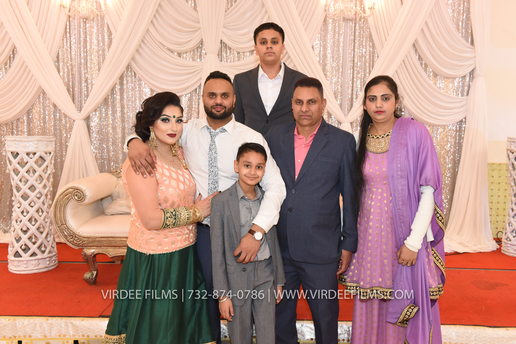 ZORA LOHRI (843)