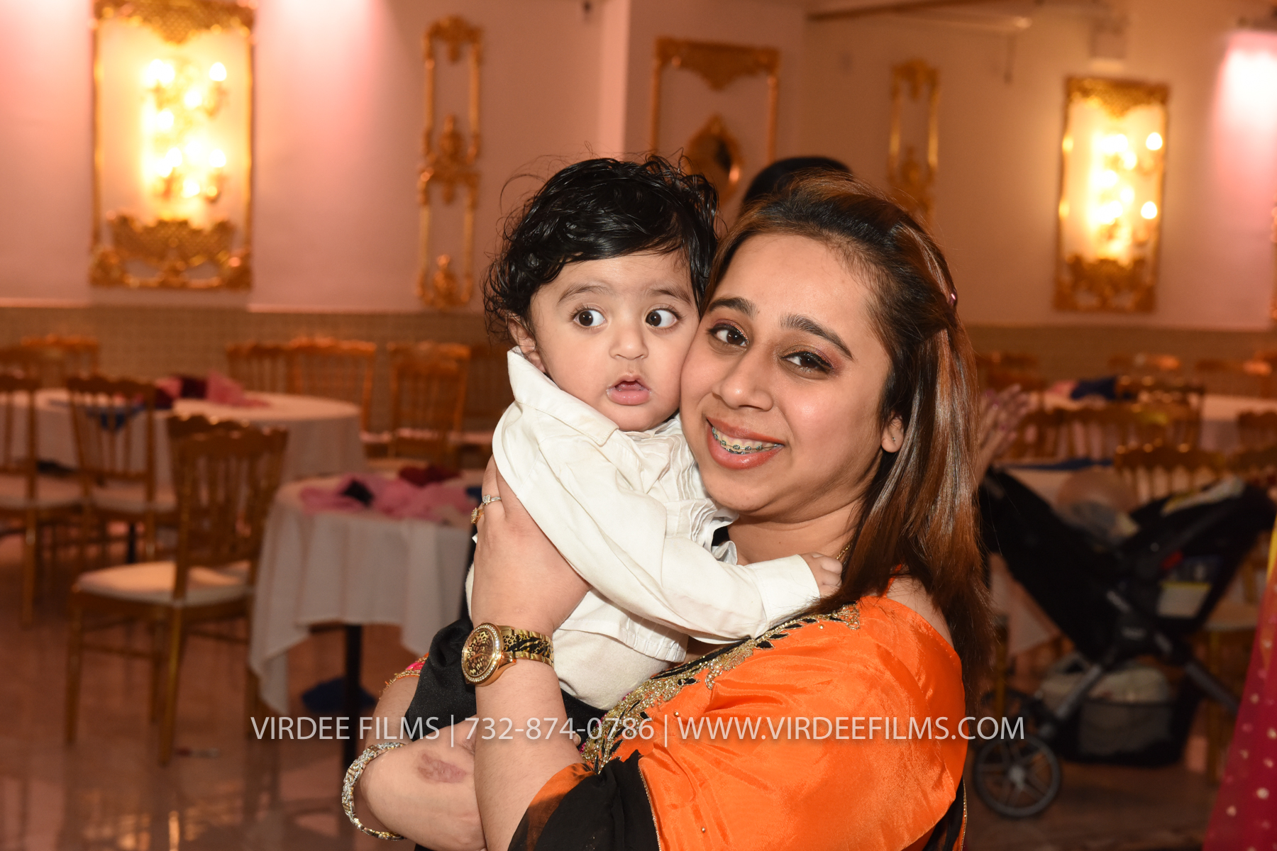 ZORA LOHRI (830)