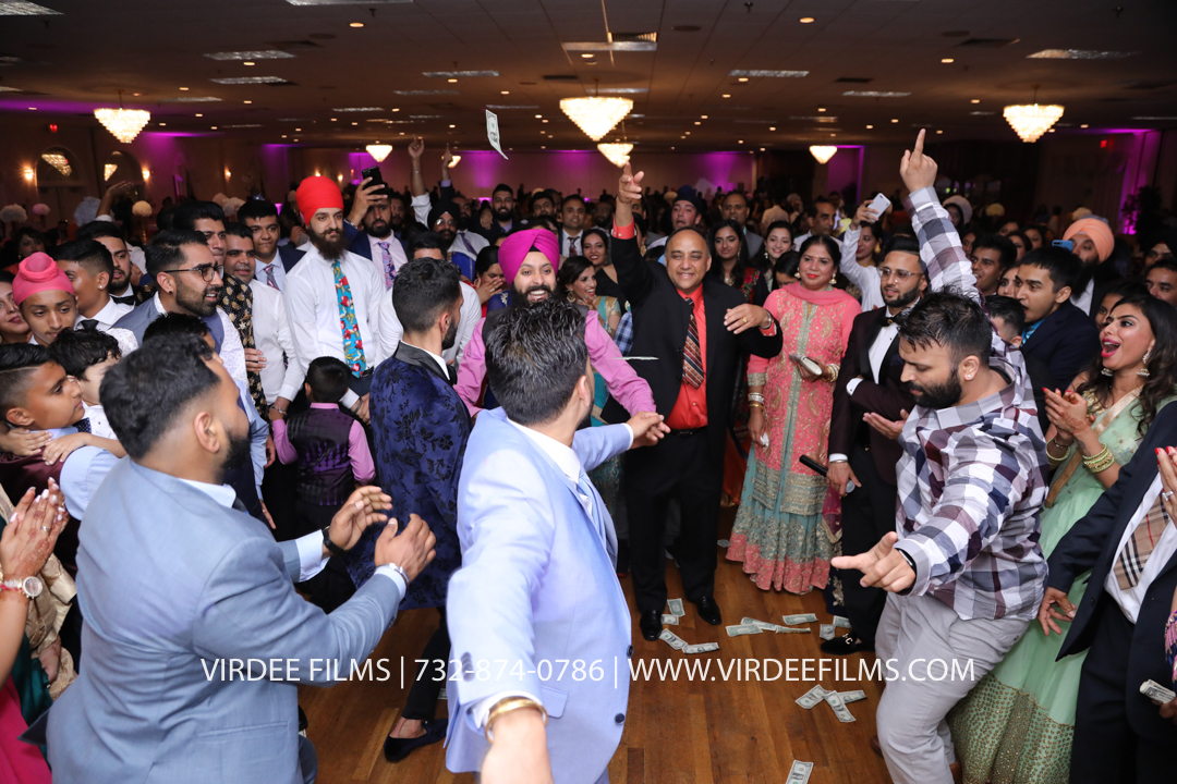 RECEPTION (1096)
