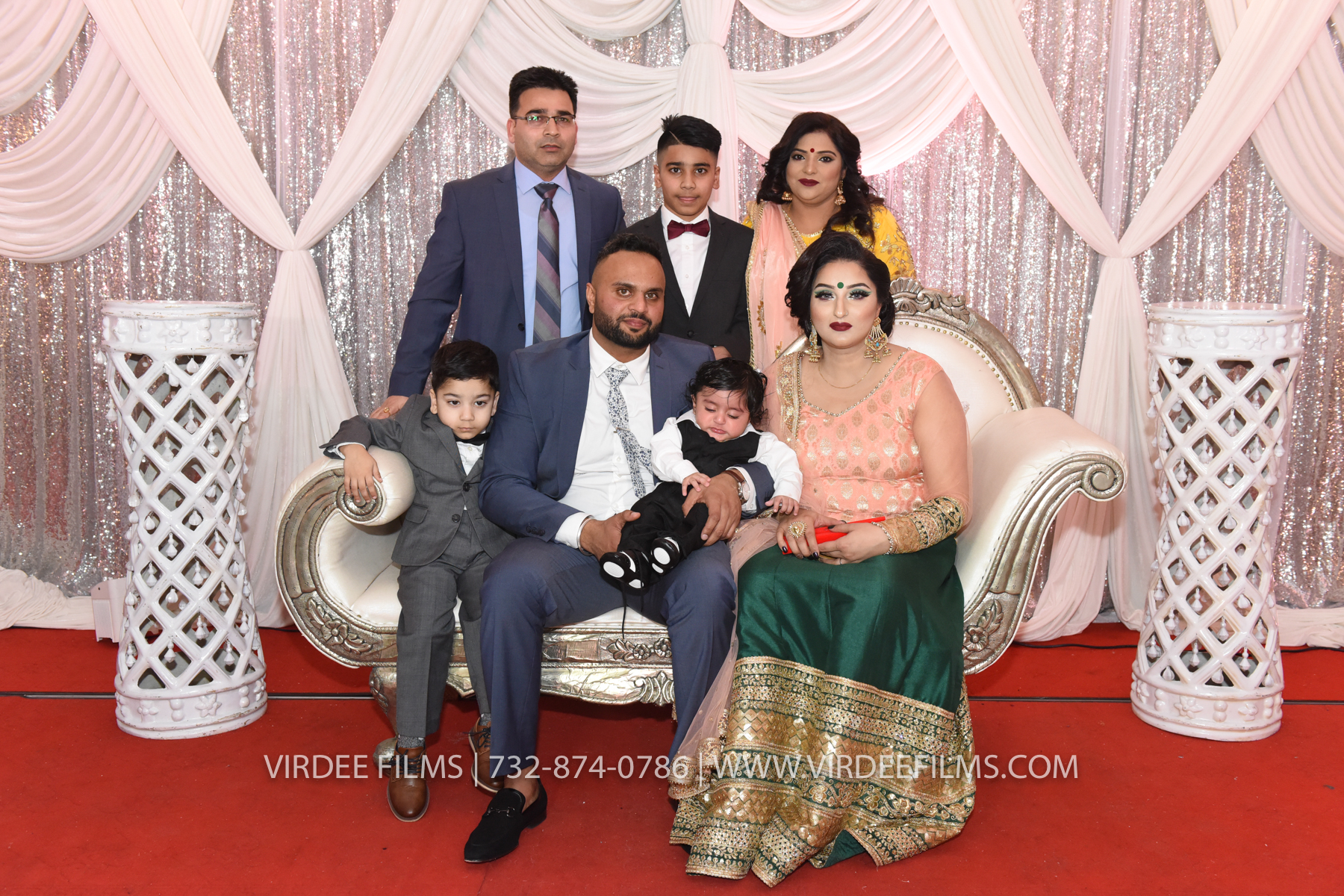 ZORA LOHRI (446)