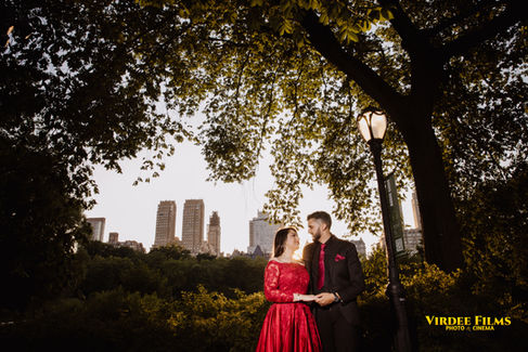 Central Park Engagement Shoot | Bollywood Style Pre-Wedding Shoot