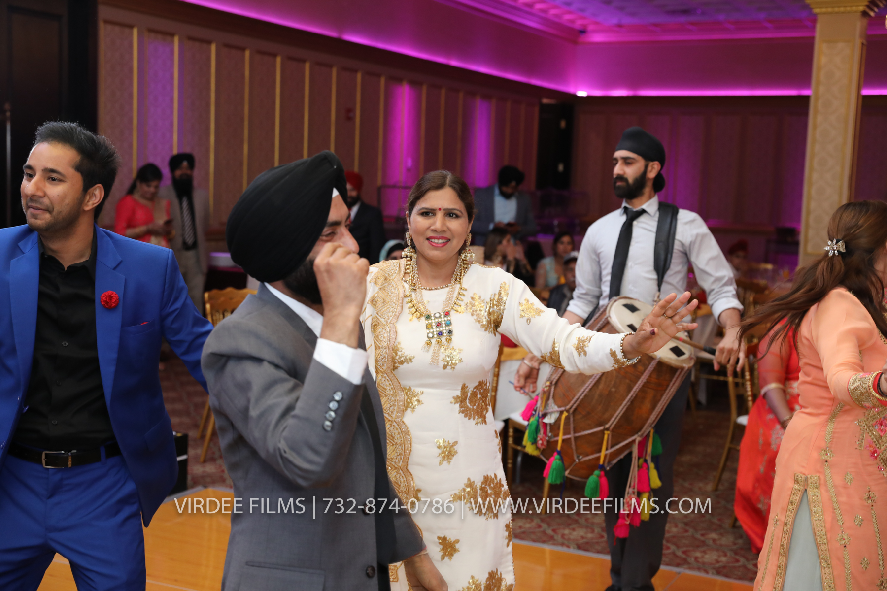 M+P RECEPTION (413)