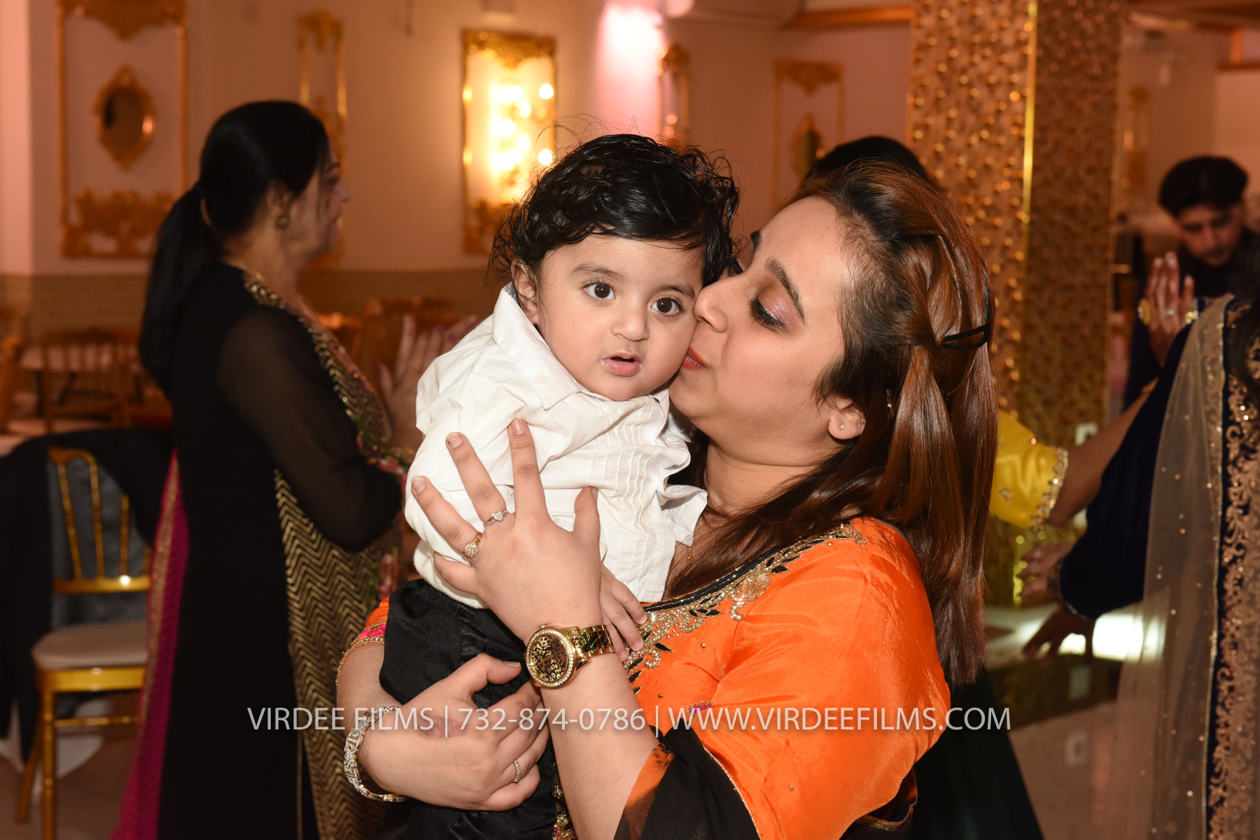 ZORA LOHRI (829)