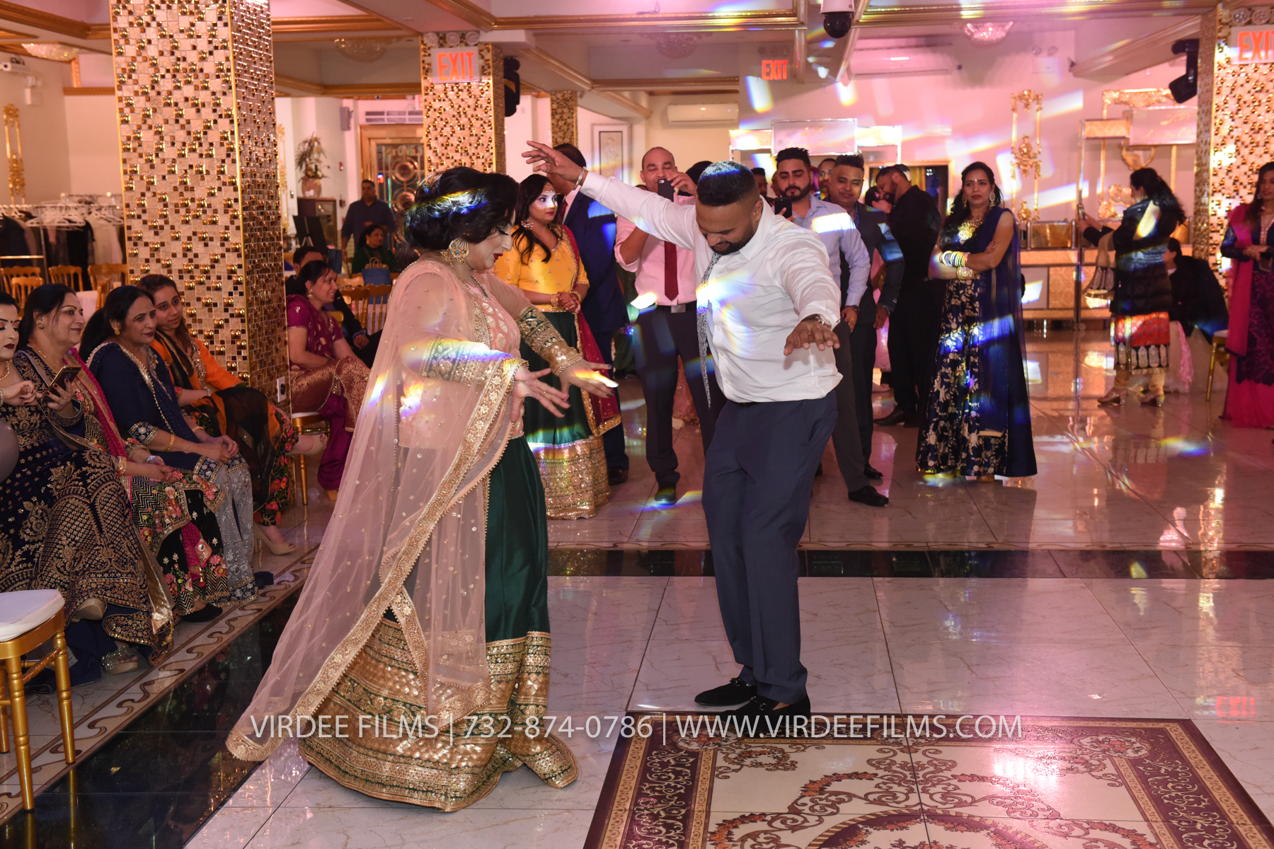 ZORA LOHRI (785)