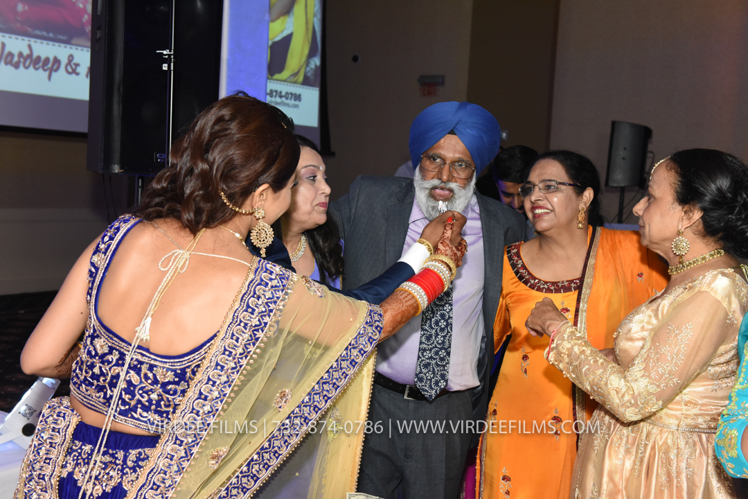 RECEPTION (847)