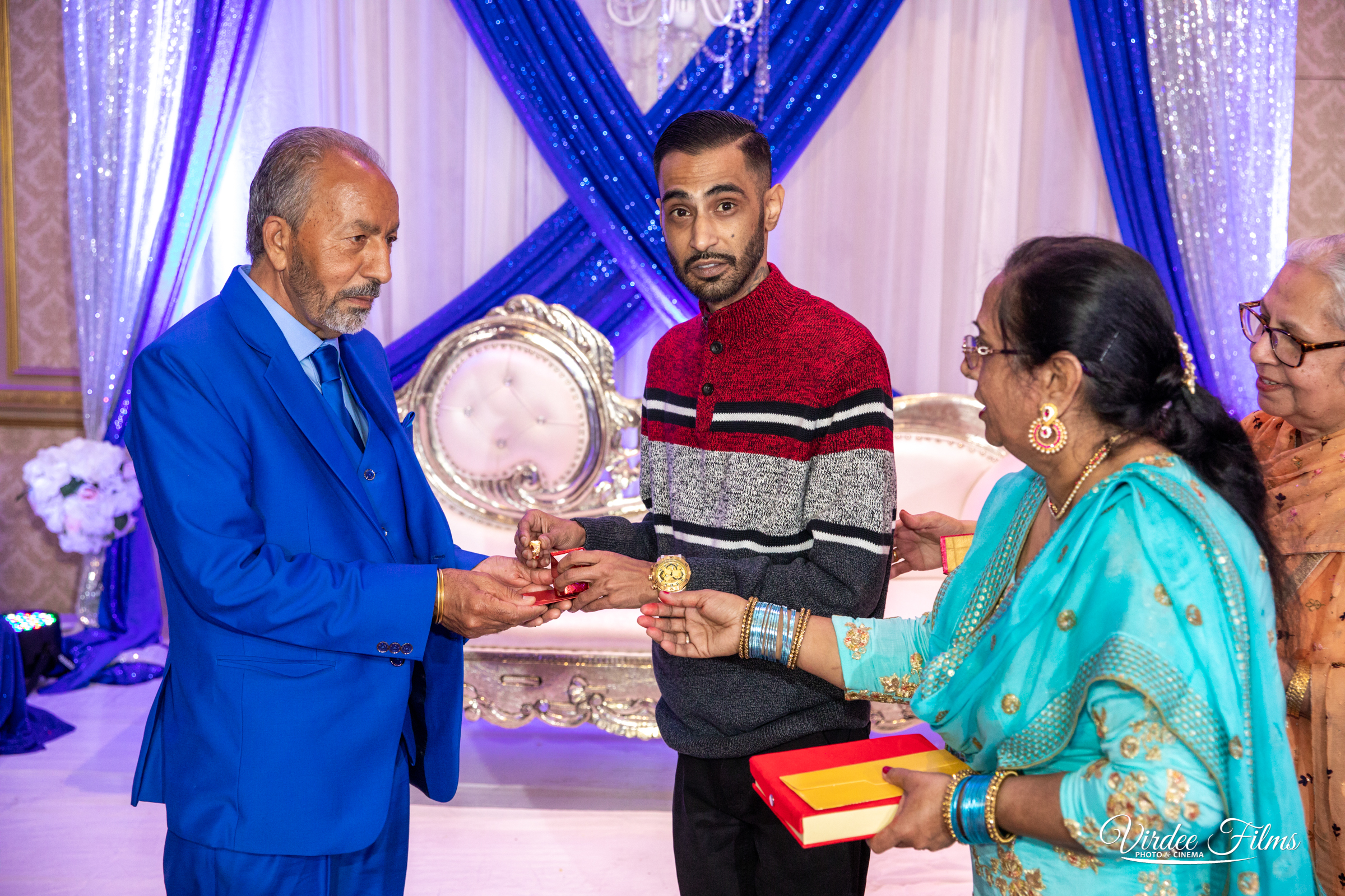 RING CEREMONY (680)