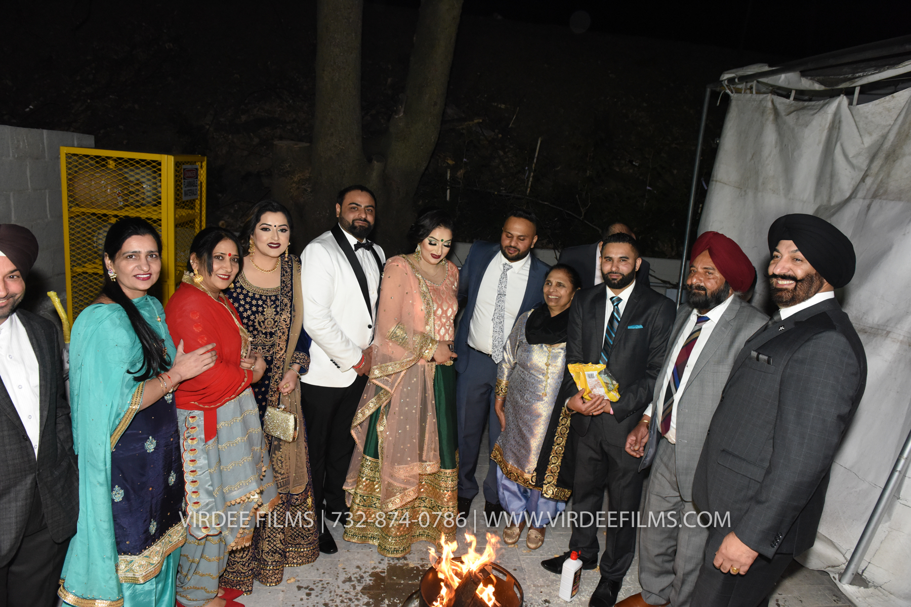 ZORA LOHRI (477)