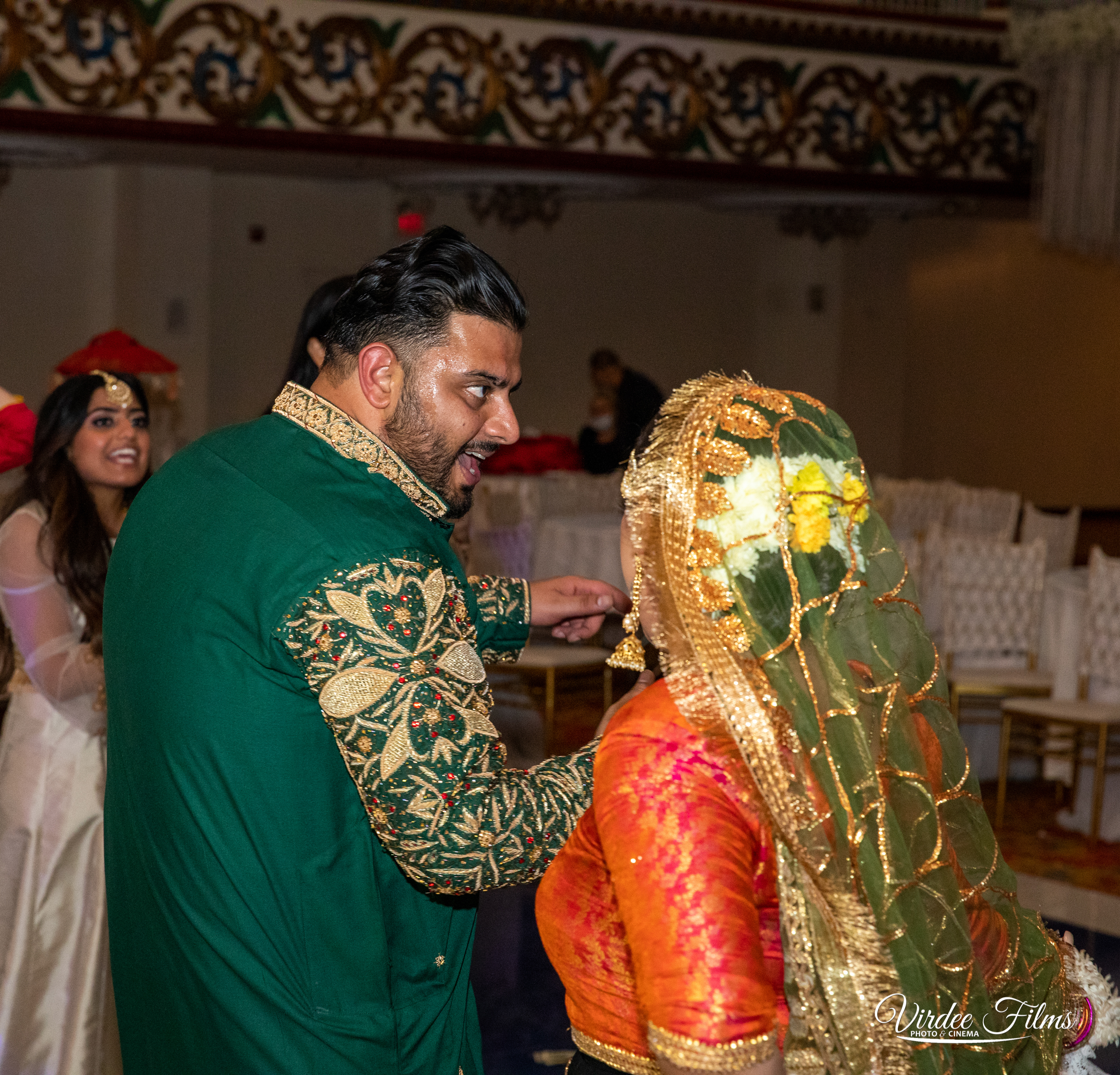 A+A MEHNDI (573)