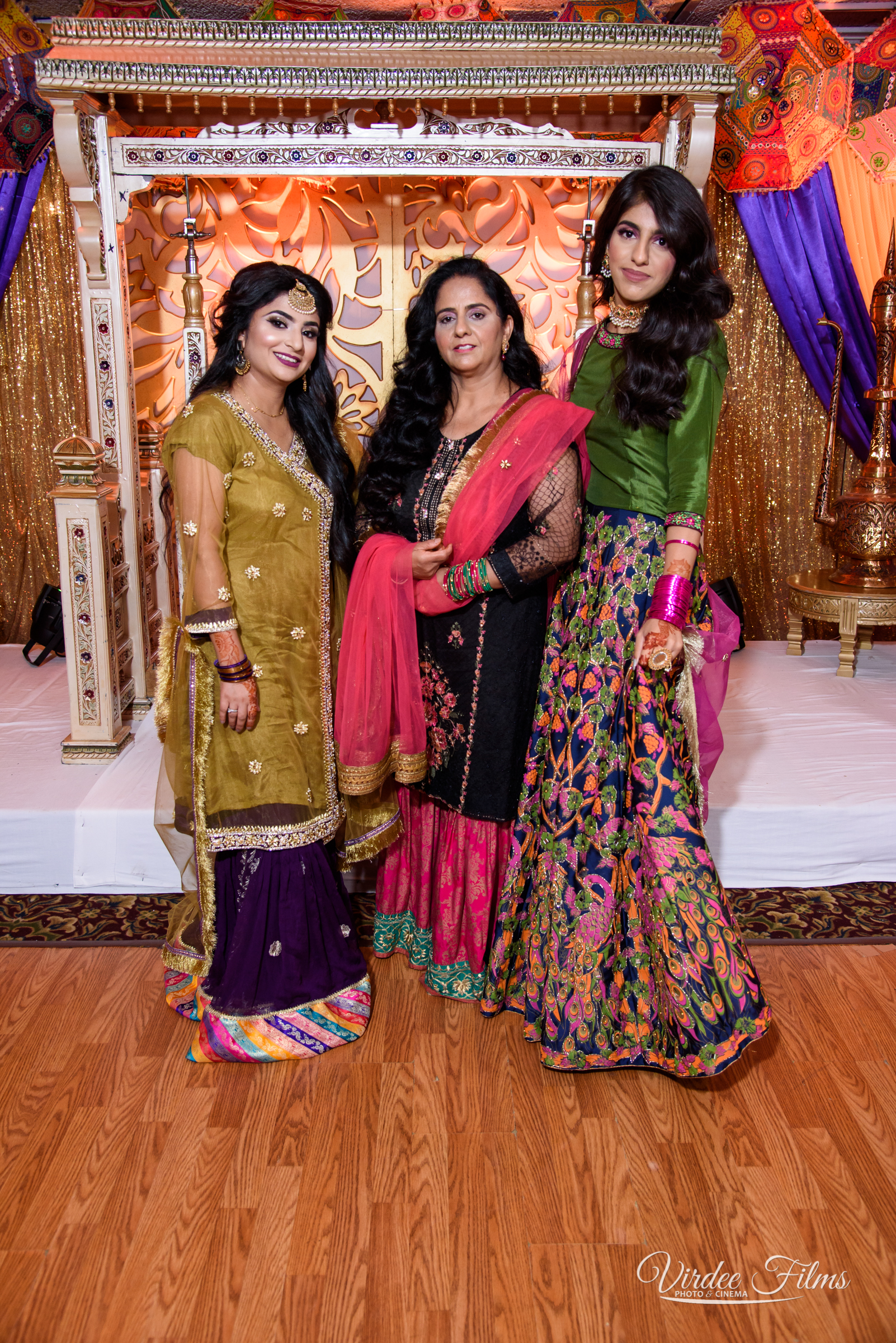 MEHNDI (300)