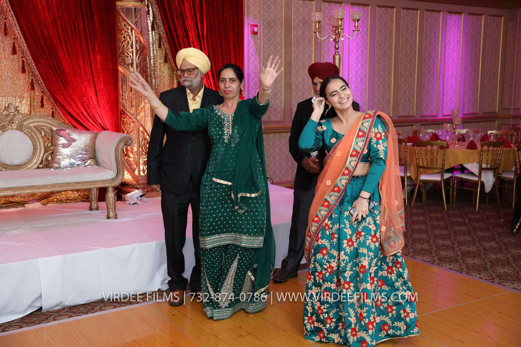 M+P RECEPTION (250)