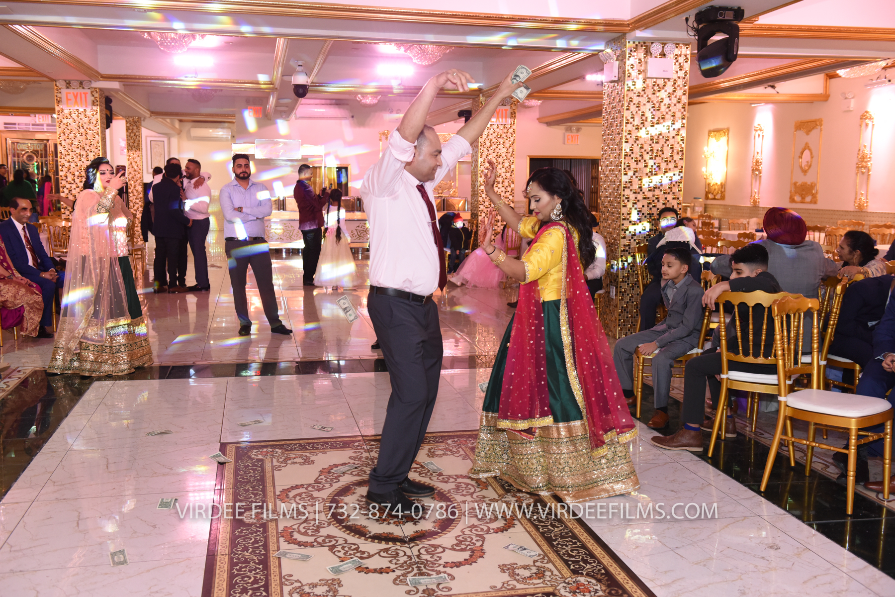 ZORA LOHRI (795)