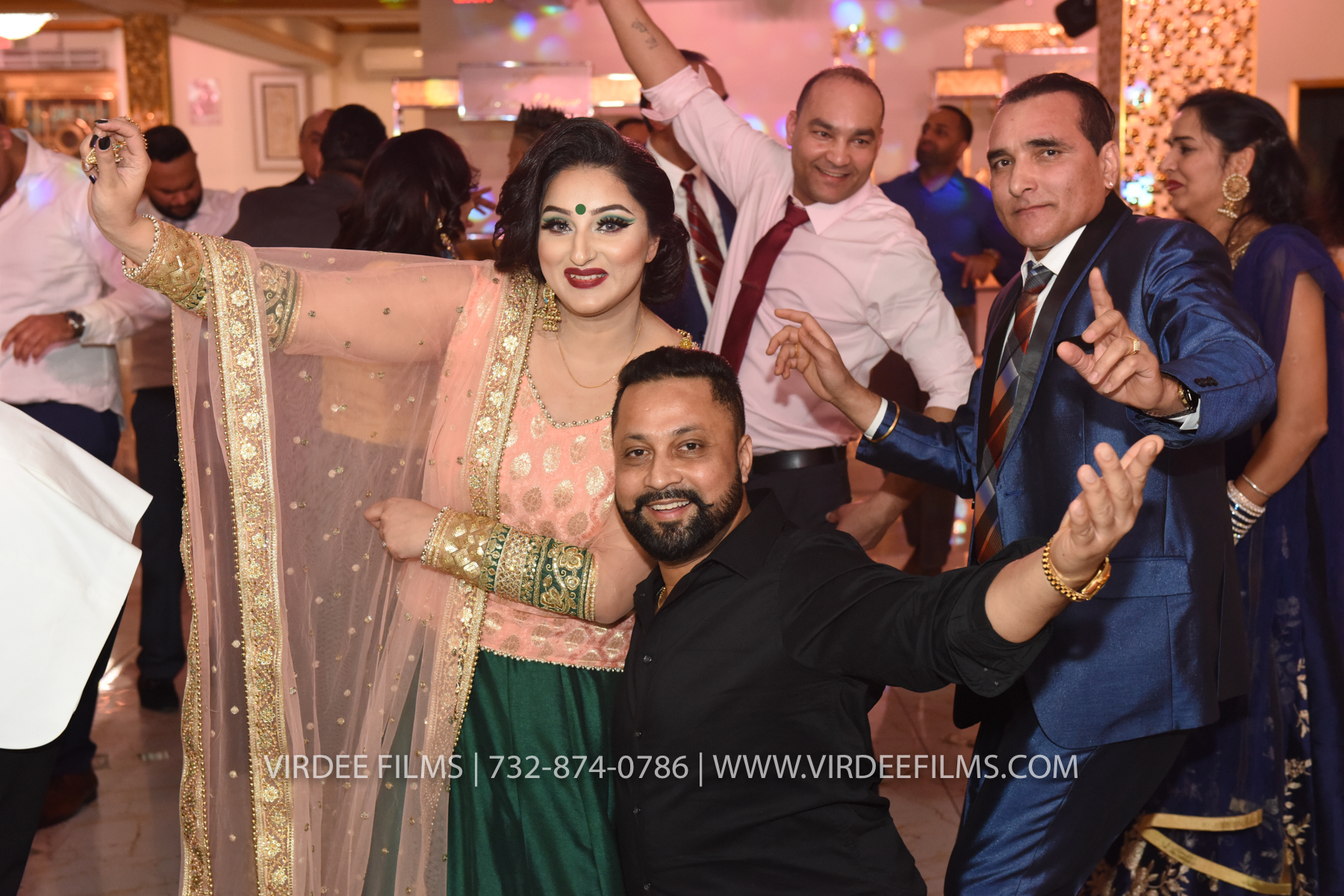 ZORA LOHRI (752)