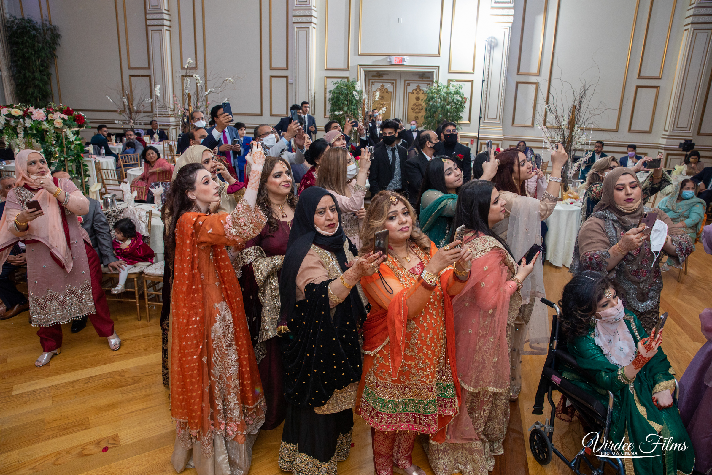 BARAAT (556)