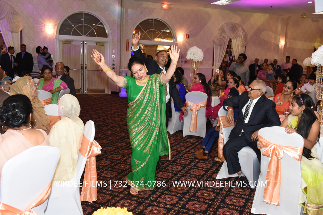 RECEPTION (493)