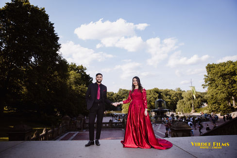 Central Park Engagement Shoot | Bollywood Style Pre-Wedding Shoot