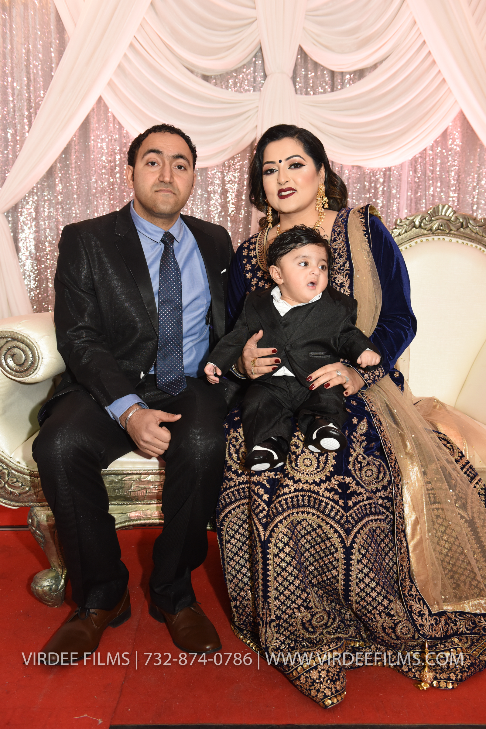 ZORA LOHRI (179)