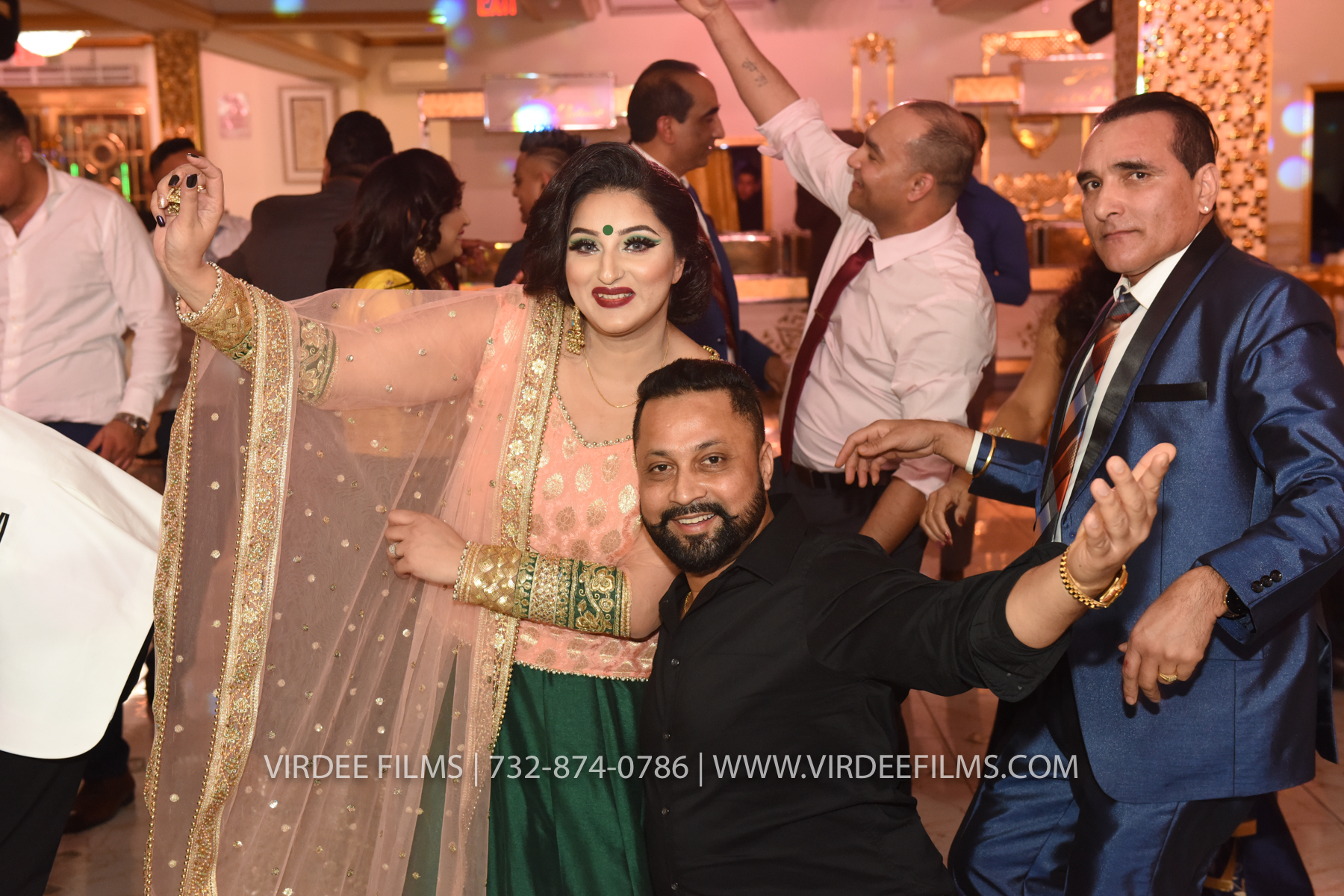 ZORA LOHRI (751)
