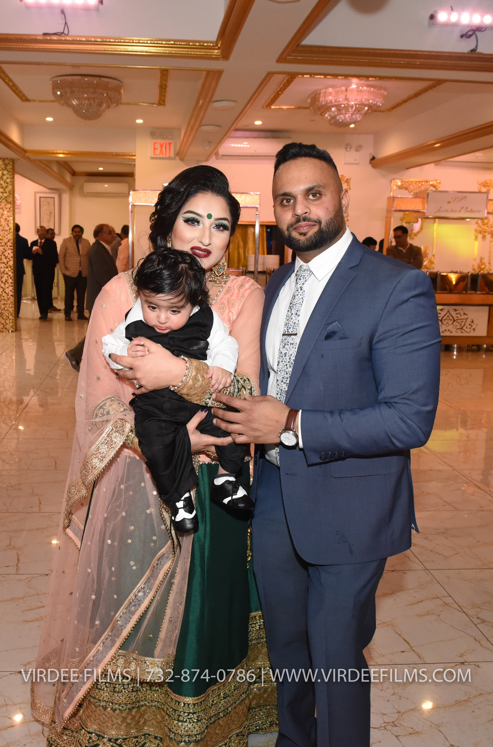 ZORA LOHRI (361)