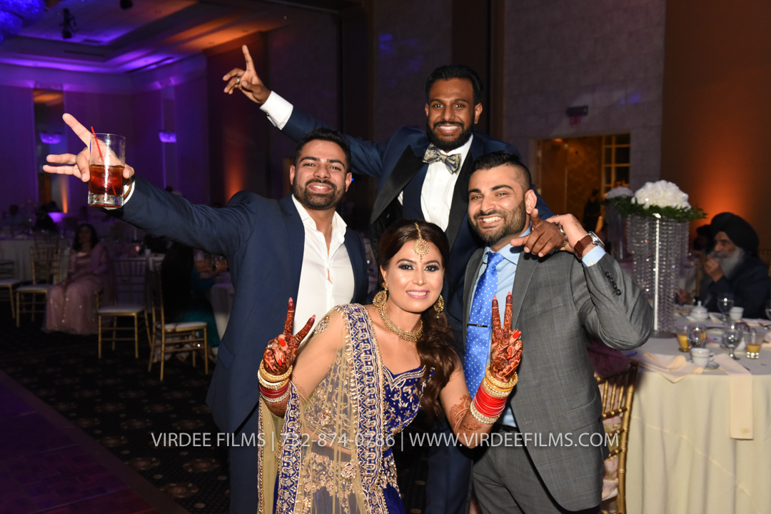 RECEPTION (994)